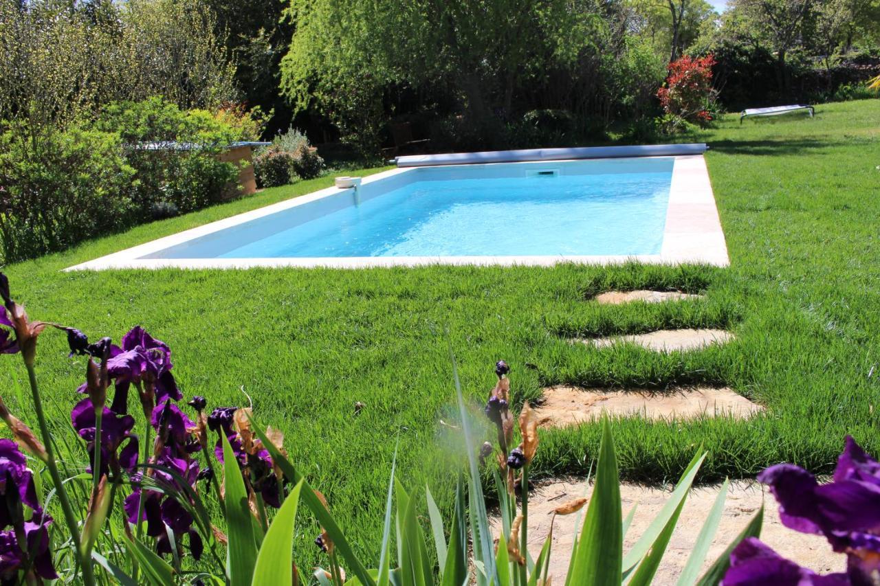 Mas Les Romarins, 10 Min D'Uzes, Piscine Et Grand Jardin Clos, Jeux, Nid De Repos Et Base Pour Activites Dans Le Gard (Adults Only) Exteriér fotografie